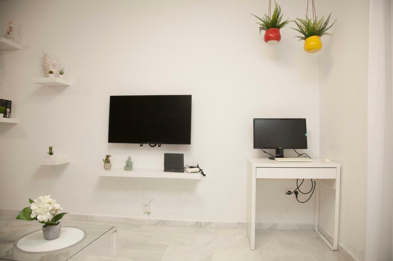 Malaga Pena Historical Centre Apartment Luaran gambar
