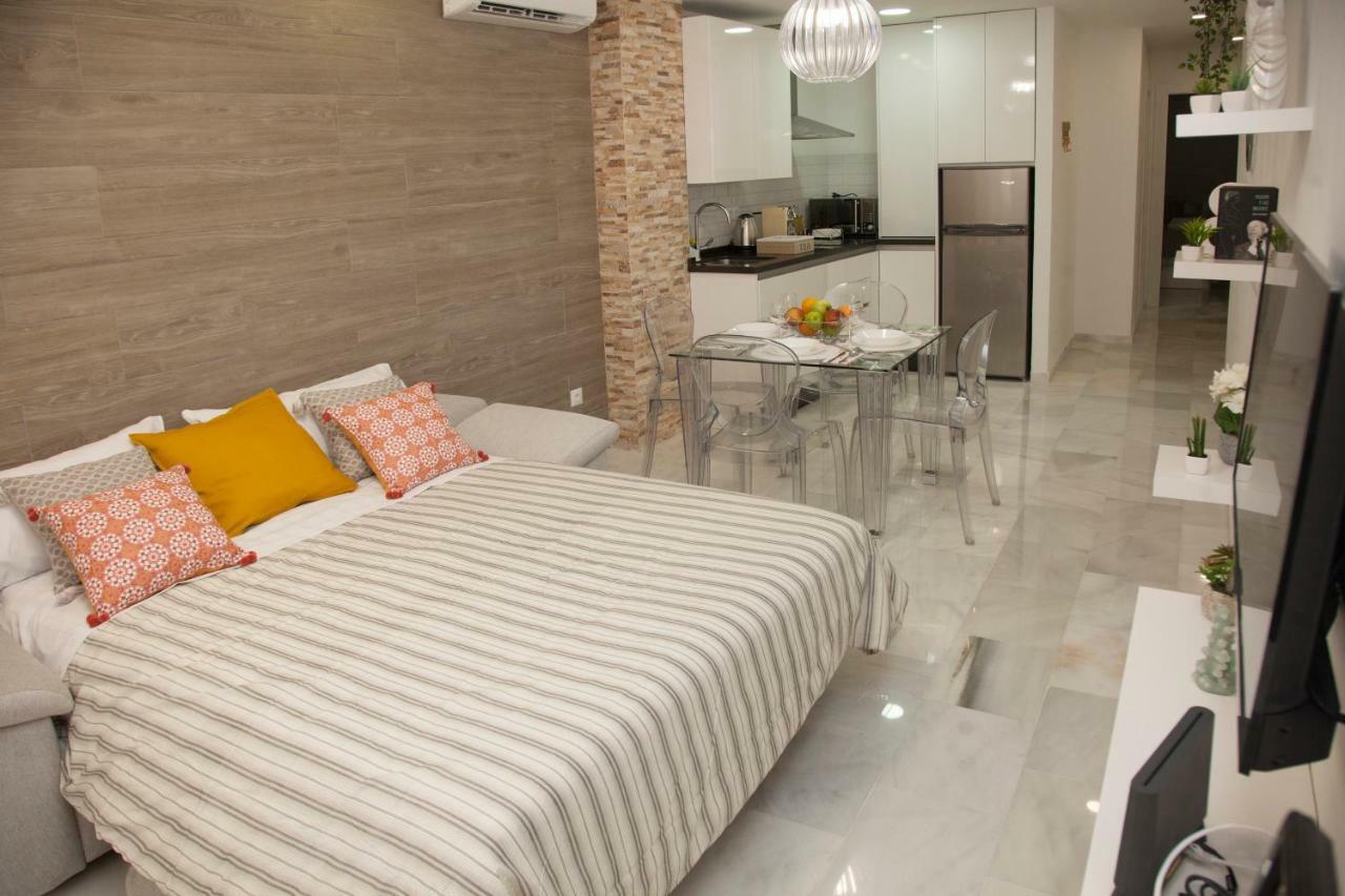 Malaga Pena Historical Centre Apartment Luaran gambar